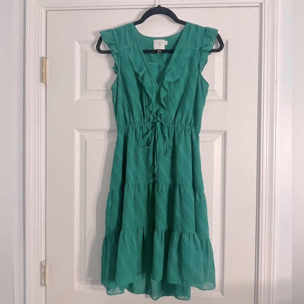 Green dress! HD in Paris! Sz 2.